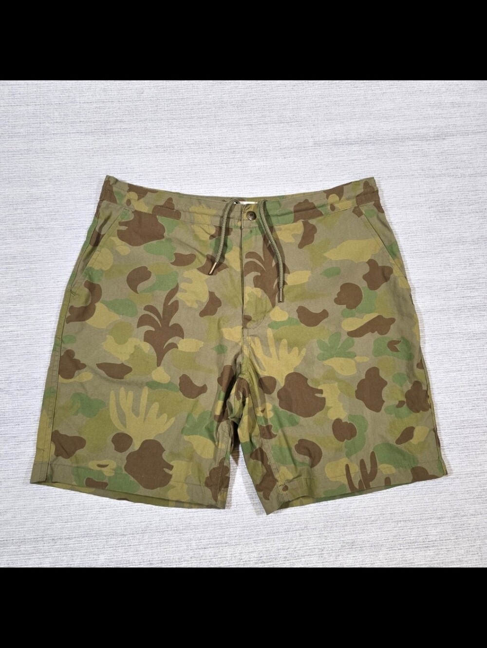 Taylor Stitch The Adventure Shorts Mens 33 Green Arid Camo Drawstring Outdoor